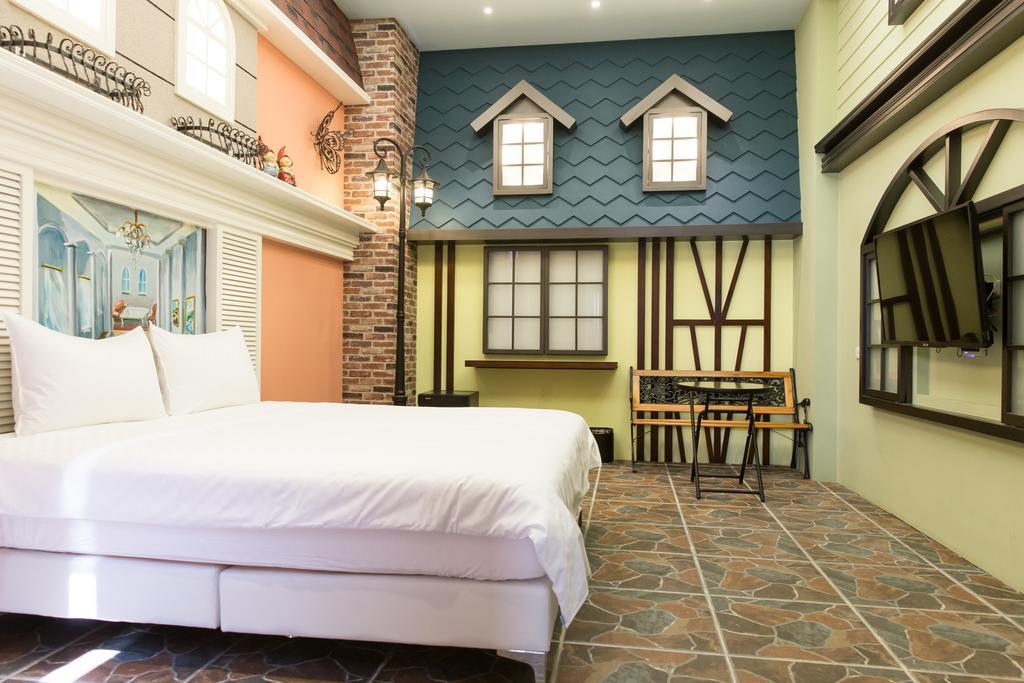 Bookline B&B Hualien Rom bilde